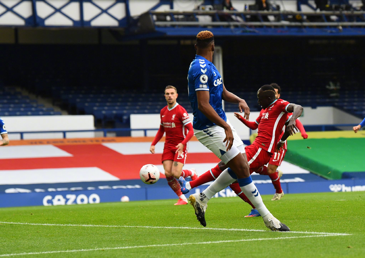 大谷翔平在 WBC 对战捷克赛后，主动交换球帽展现棒球外交精神